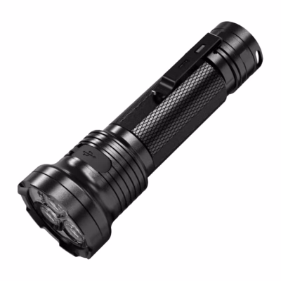 Linterna Skywoods OL3000 – 3000 Lúmenes, USB-C, IP67, 220 m